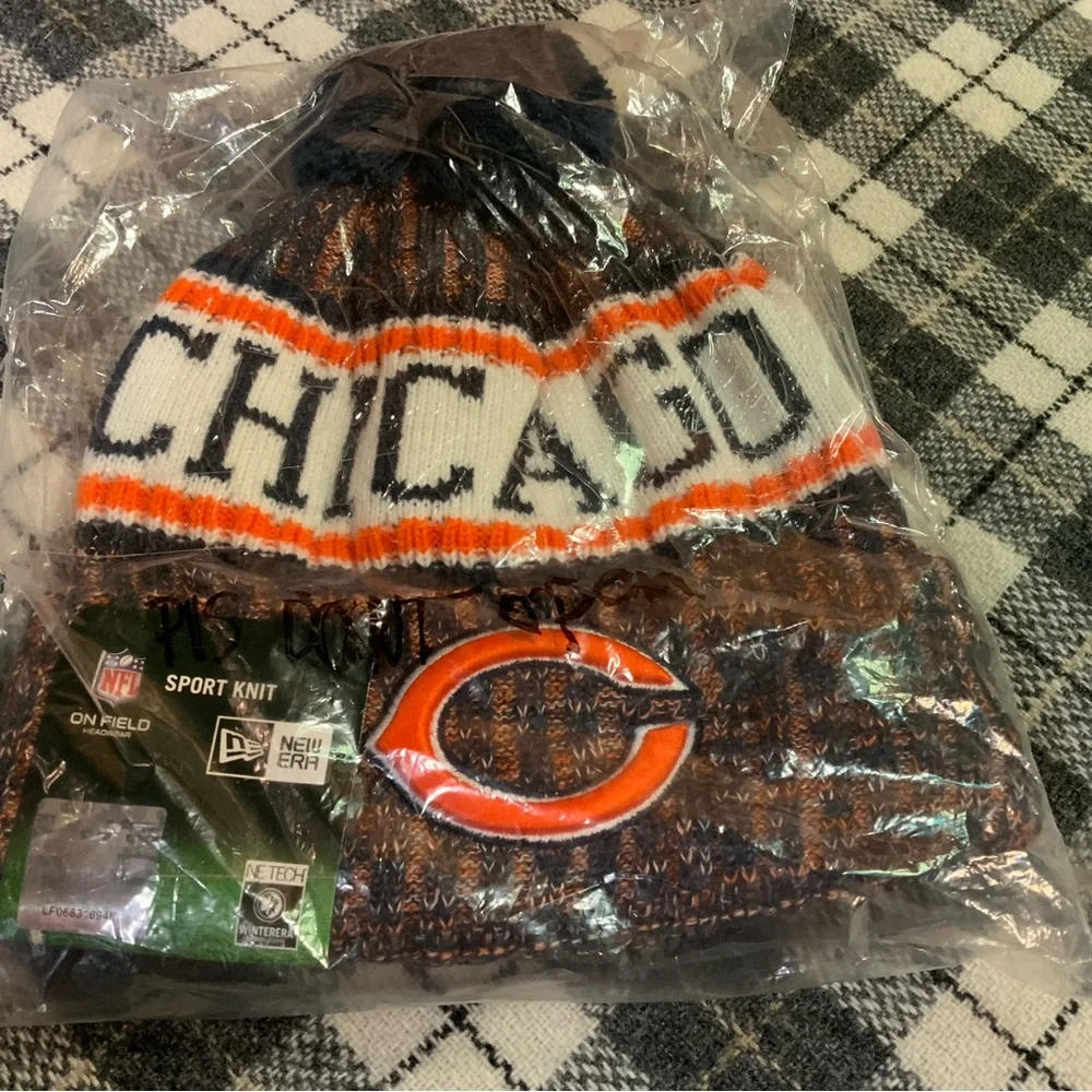 New Era Chicago Bears Knit Hat - Navy, Orange, White - Picture 7 of 7